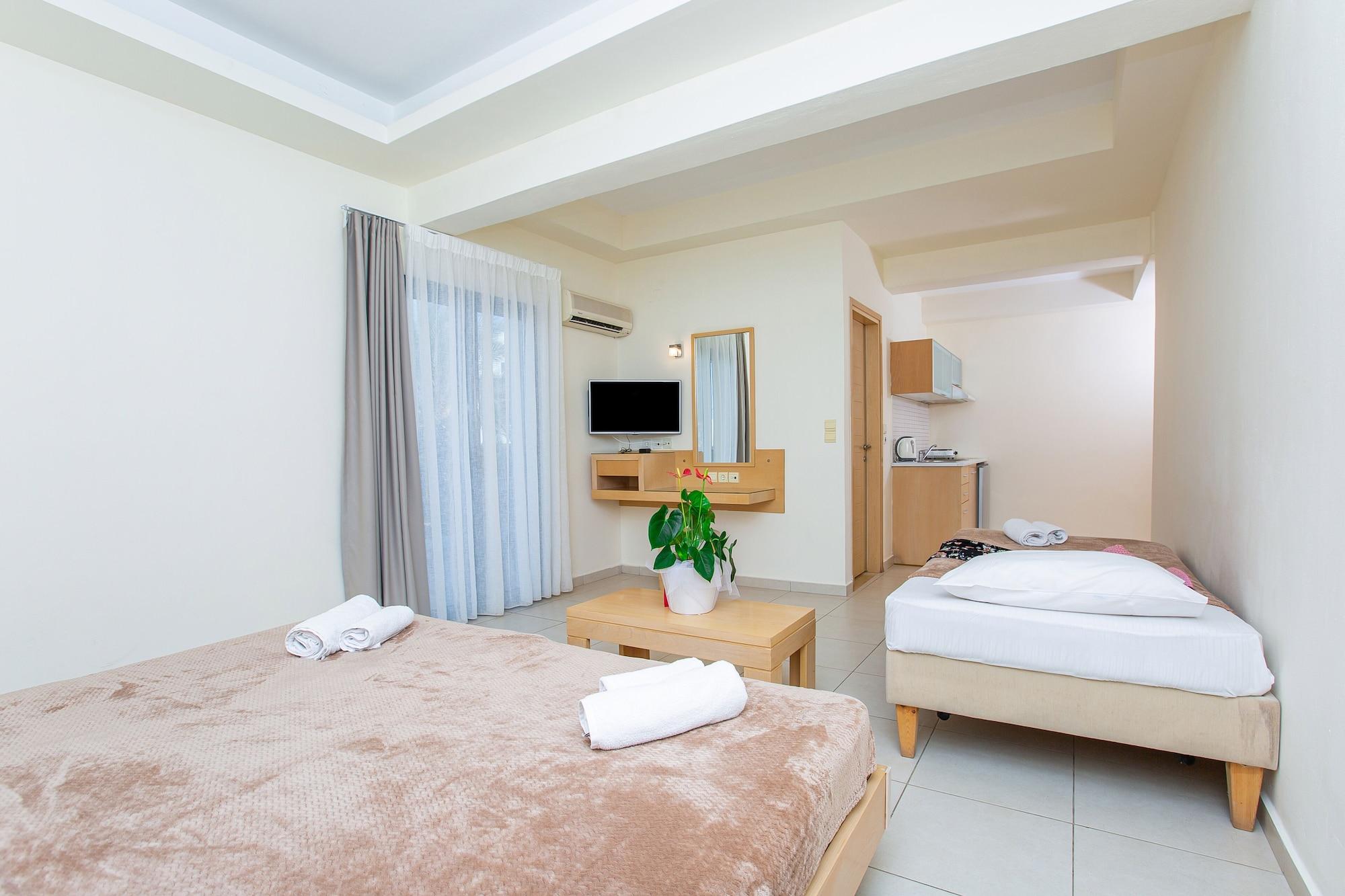 Hermes Hotel Malia Екстер'єр фото