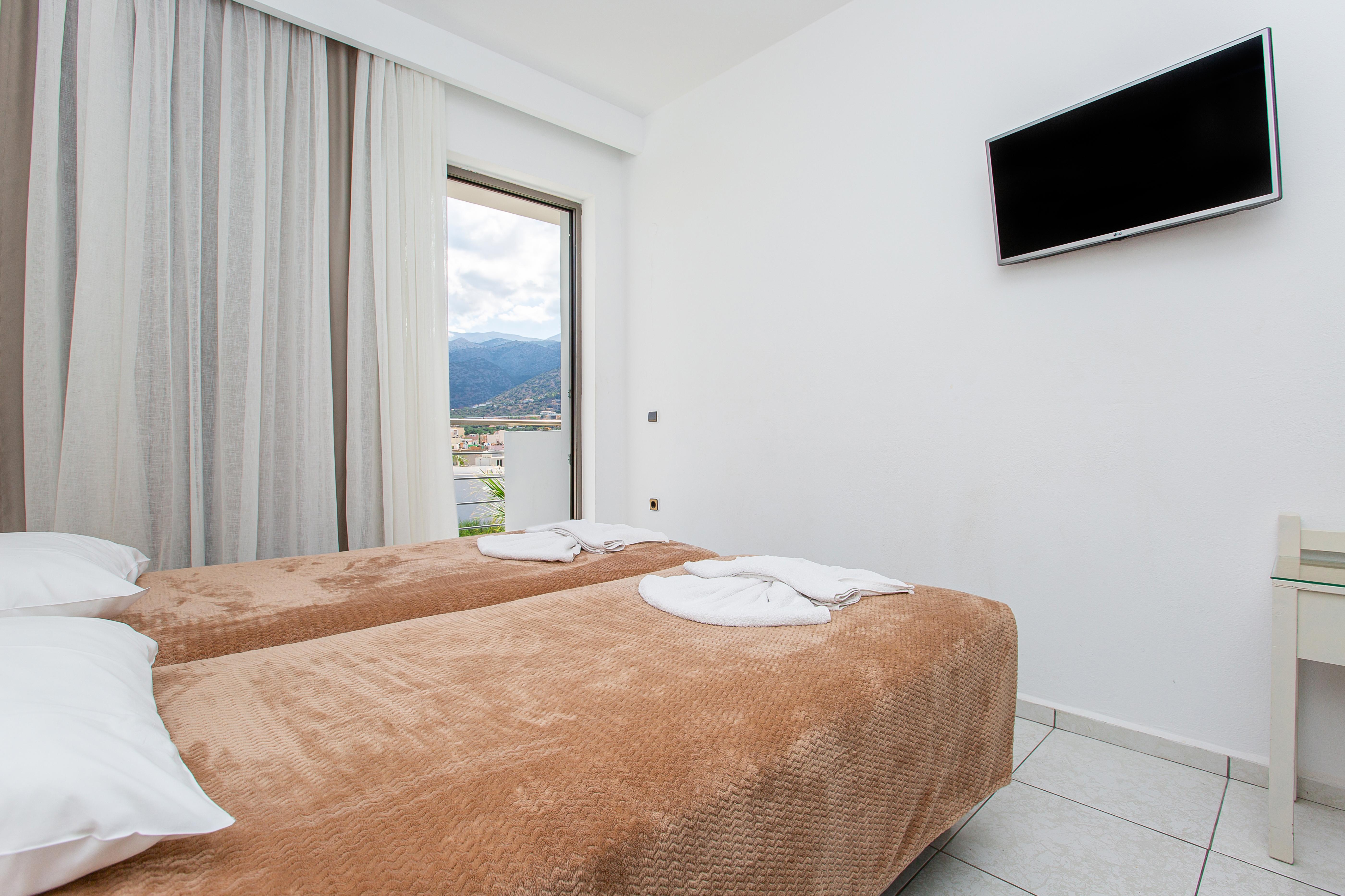 Hermes Hotel Malia Екстер'єр фото