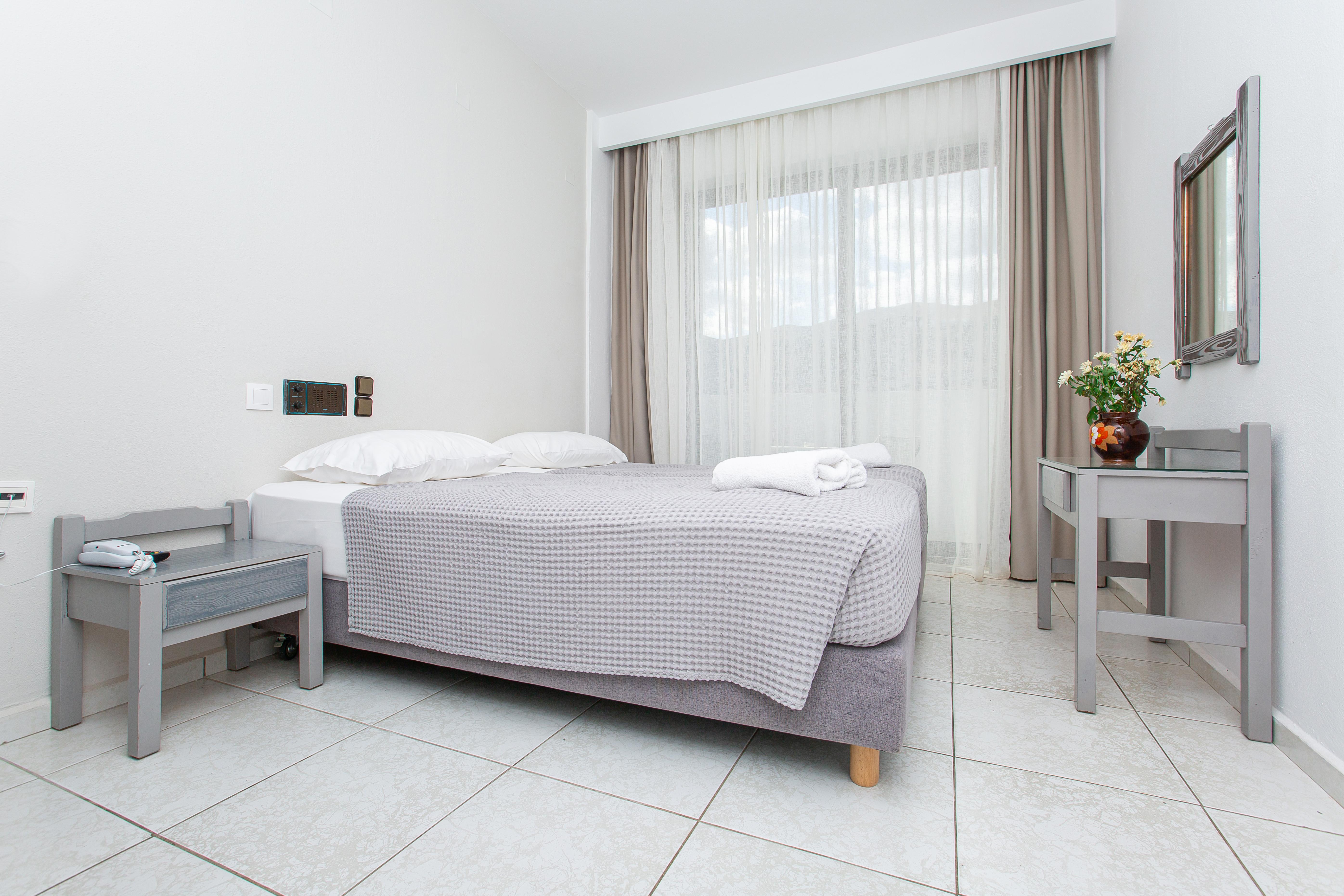 Hermes Hotel Malia Екстер'єр фото